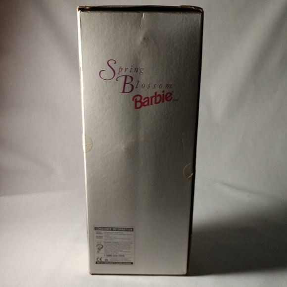 Vintage Avon Barbie 1995 Spring Blossom Barbie Doll - Picture 3 of 11